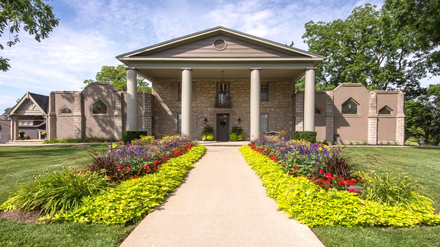 Coutts Funeral Home & Cremation Centre Funeral & Cremation Dignity